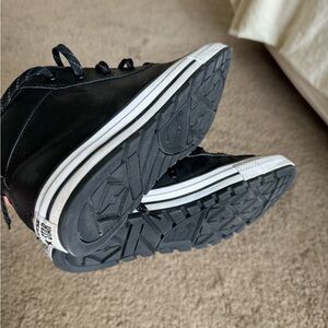 Men’s converse shoes